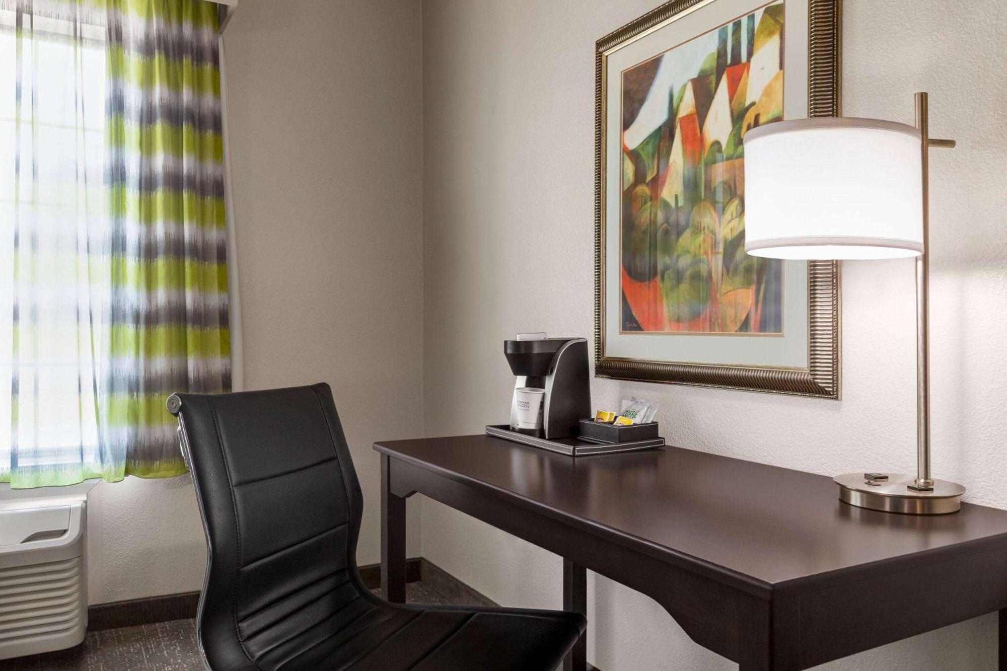 Wingate By Wyndham Savannah I-95 North Port Wentworth Εξωτερικό φωτογραφία