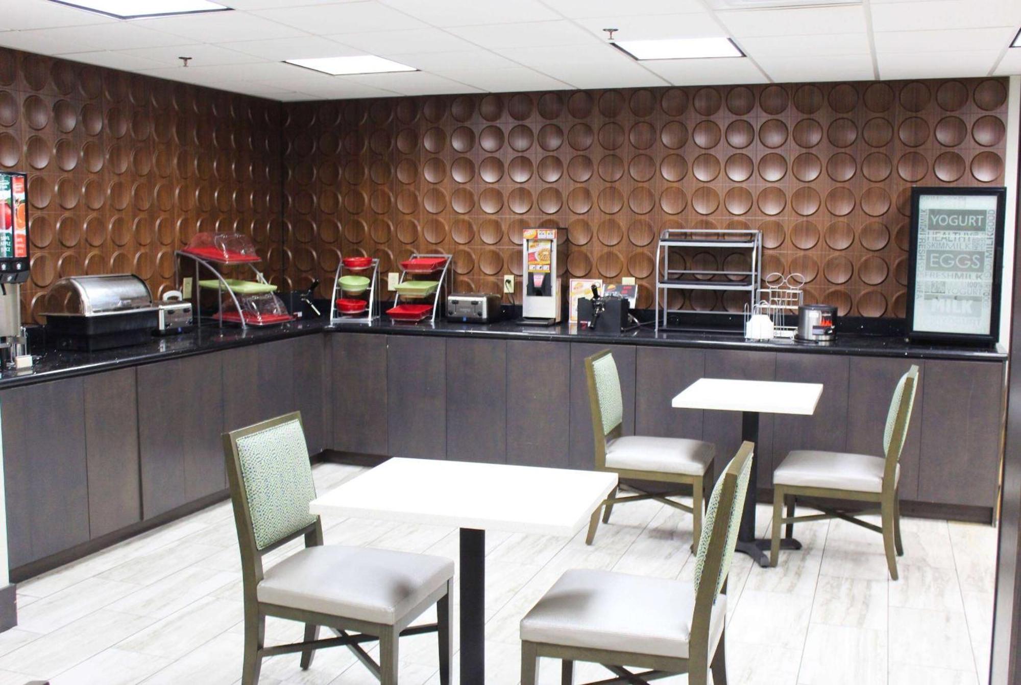Wingate By Wyndham Savannah I-95 North Port Wentworth Εξωτερικό φωτογραφία