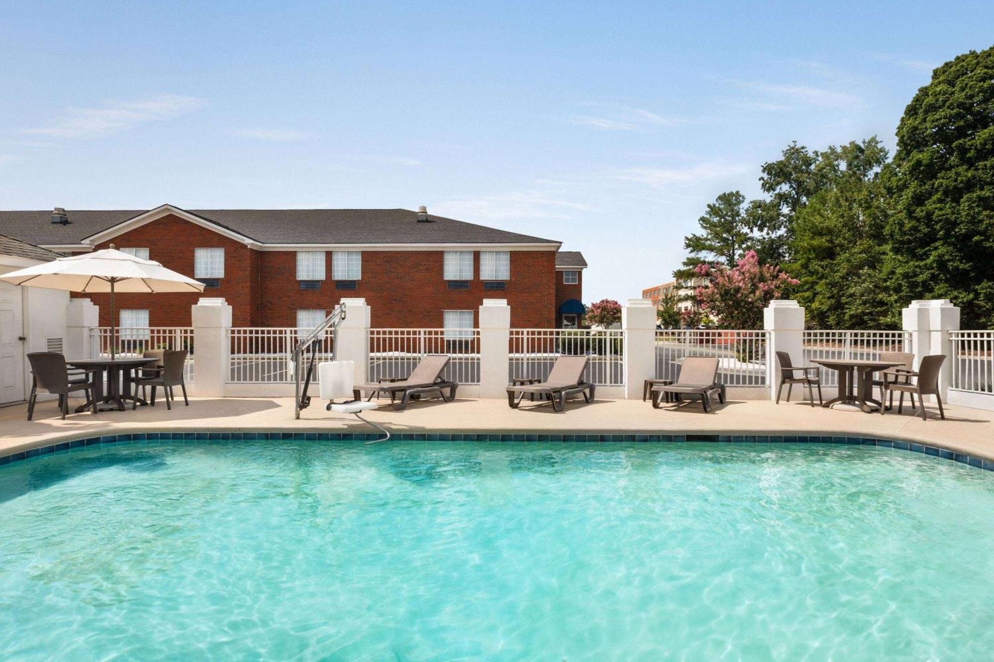 Wingate By Wyndham Savannah I-95 North Port Wentworth Εξωτερικό φωτογραφία