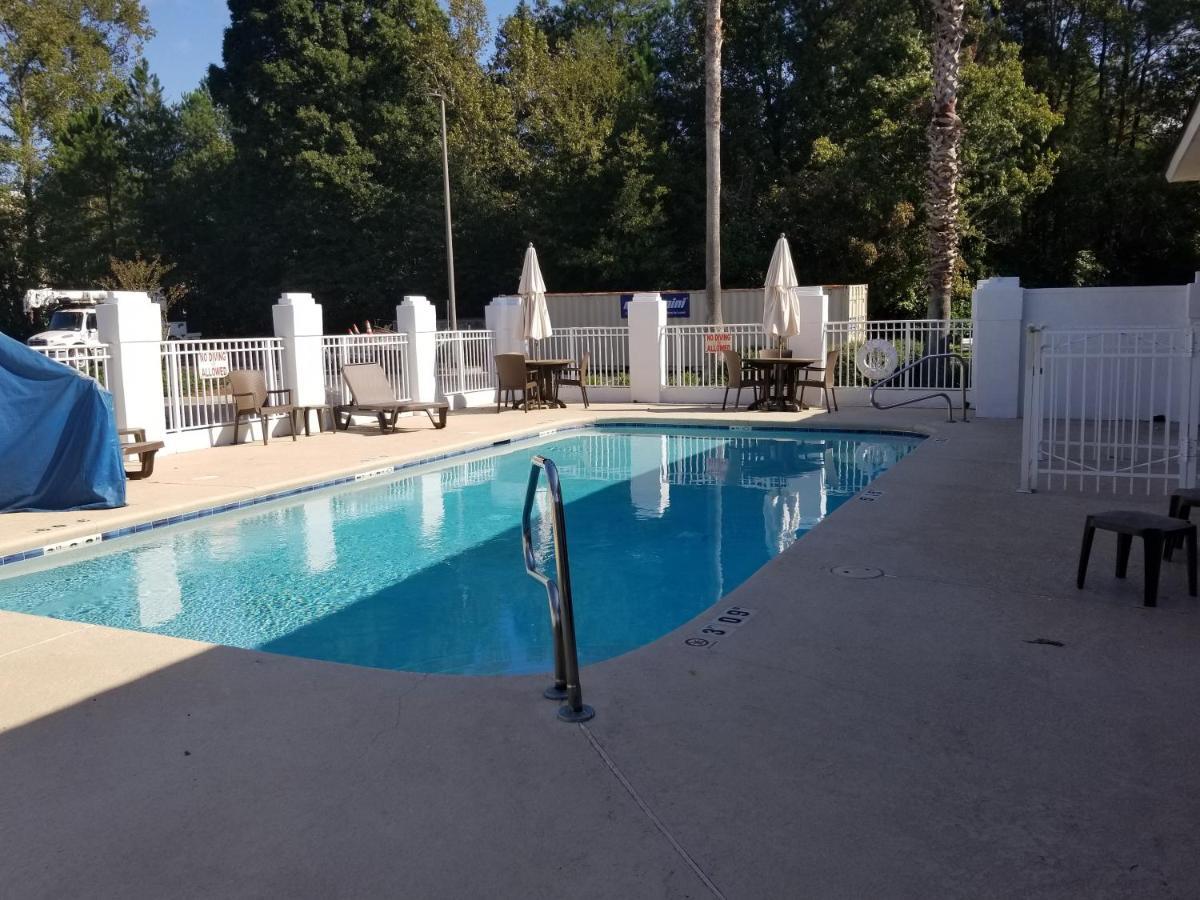 Wingate By Wyndham Savannah I-95 North Port Wentworth Εξωτερικό φωτογραφία